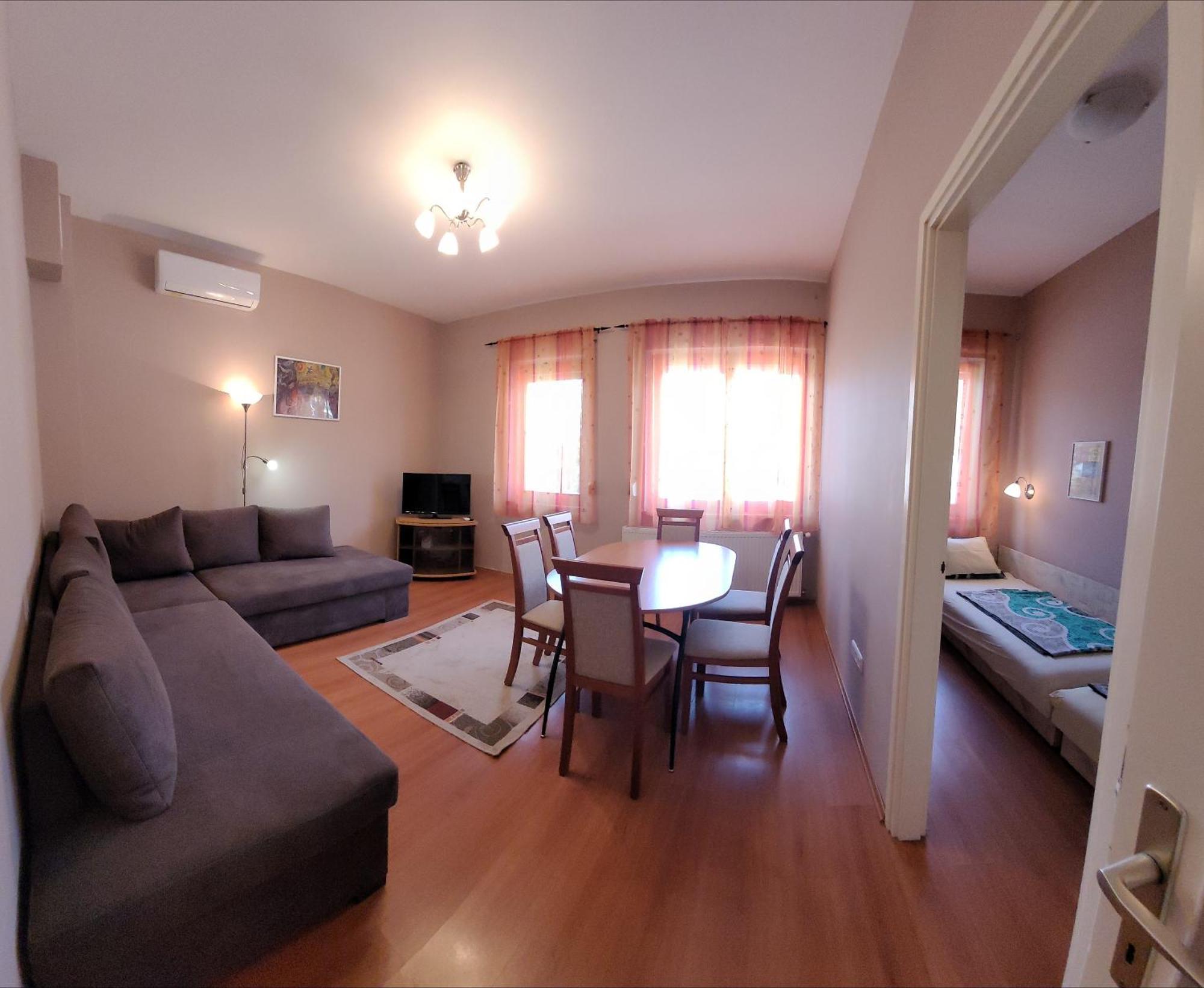 Frank Apartmanház Balatonboglár Exterior foto